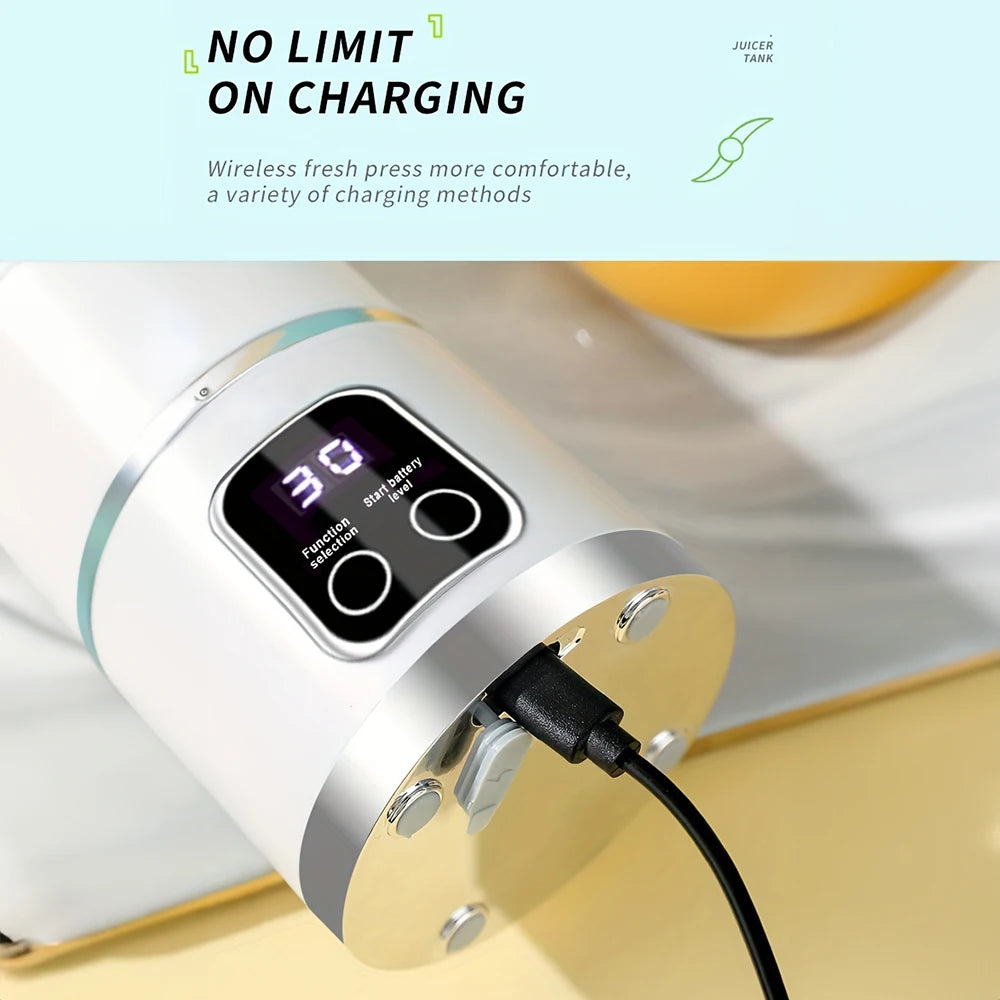 BlendGo™ Portable Smoothie Mixer